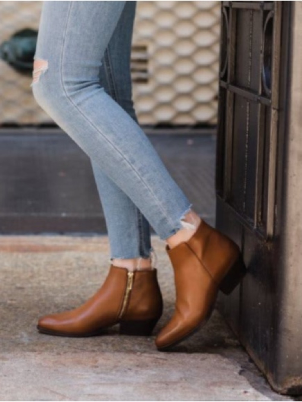 Thursday Boot Company Downtown Cognac Leather Ankle Zip Boots size 9 1/2